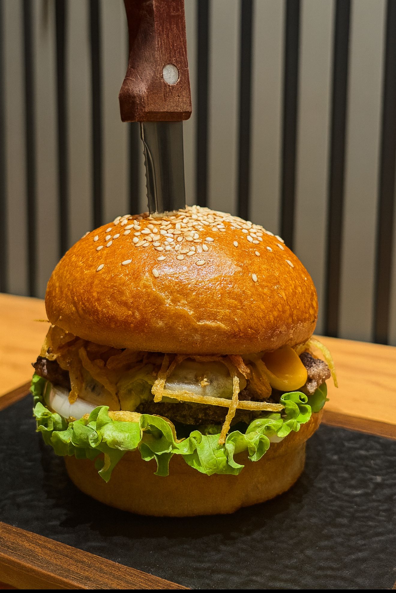 Burgerlight Mushroom Burger (Trüf Mantarlı)